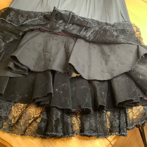 LOVEMATTERS Designer Black Corduroy & Patchwork Denim Skirt Size XS - Picture 15 of 16